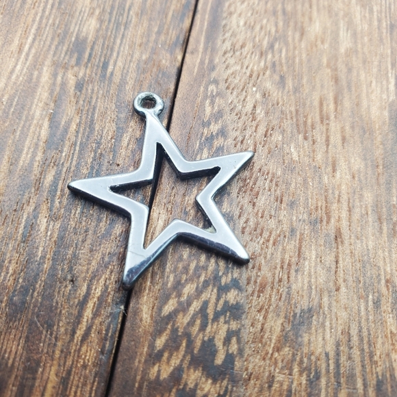 Shining‎ star pendant - Picture 2 of 2